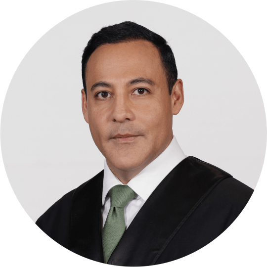 ministro Giovanni Azael Figueroa Mejía